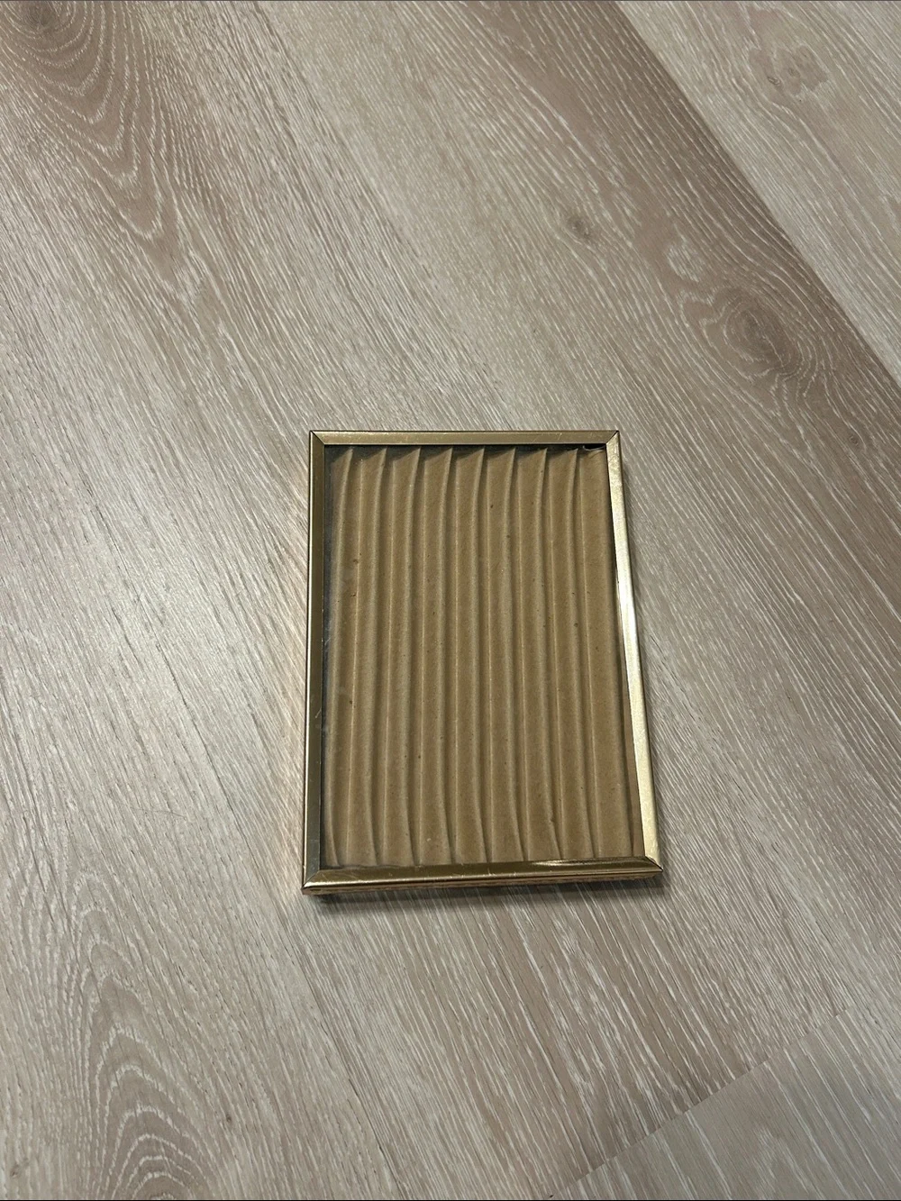 Vintage Gold Toned Decorative Picture Frame - Home Accents 5x7